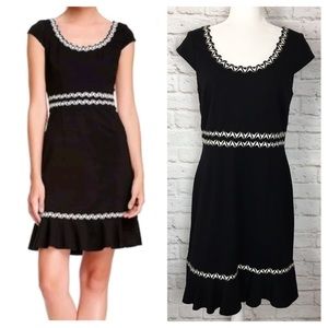 Betsey Johnson | Retro Ruffled Hem Zig Zag Dress